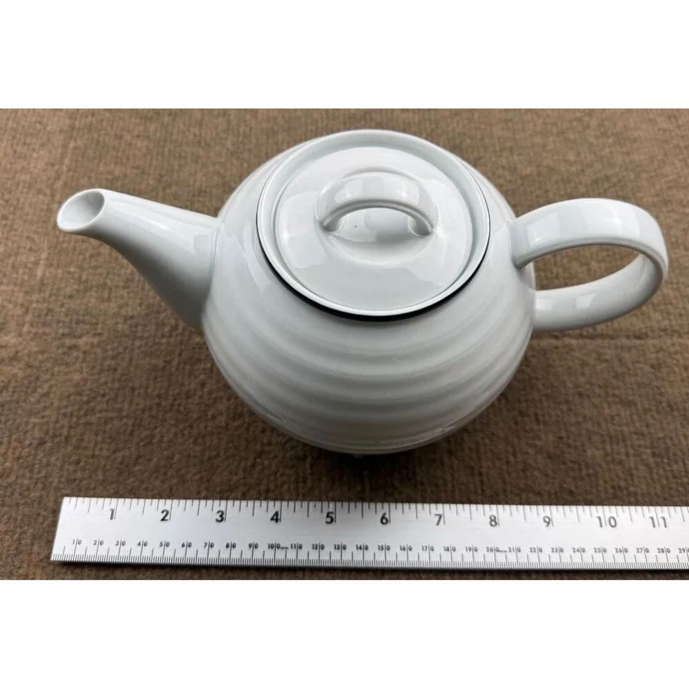 CRATE & BARREL Spal Roulette White Ribbed Porcelain Teapot Blue Trim Excellent